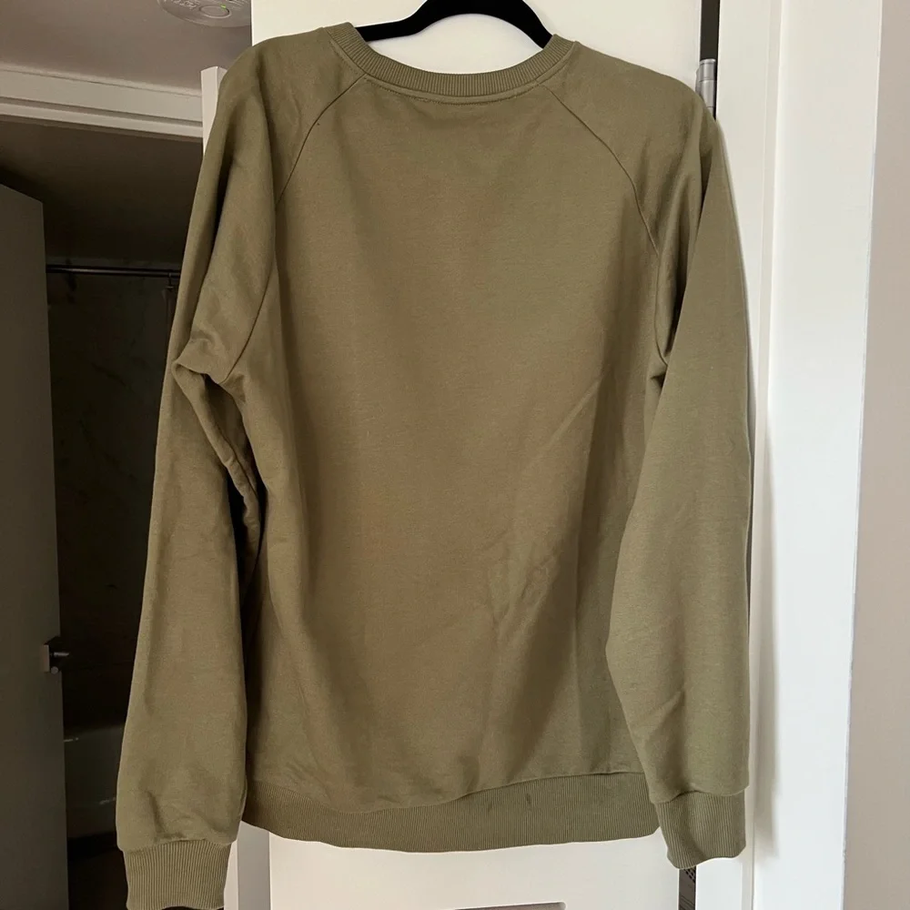 Pierre Balmain Tiger Print sweatshirt - Picture 2 of 8
